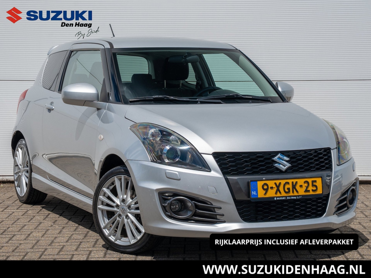 Suzuki Swift - 1.6 Sport |NL-Auto|Cruise| Climacontrole| Keyless| Parkeersensoren| Stoelverwarming| Xenon - AutoWereld.nl