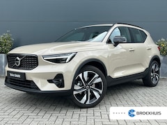 Volvo XC40 - 2.0 B4 Plus Dark | Pano | 360 camera | Nubuck bekleding | 20" velg | Pixel-LED | Harman/Ka