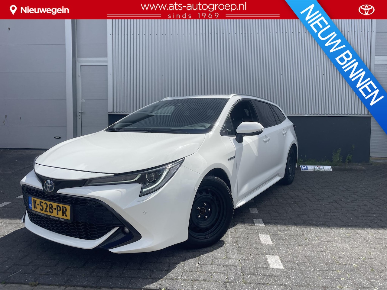 Toyota Corolla Touring Sports - 2.0 Hybrid First Edition 2.0 Hybrid First Edition - AutoWereld.nl