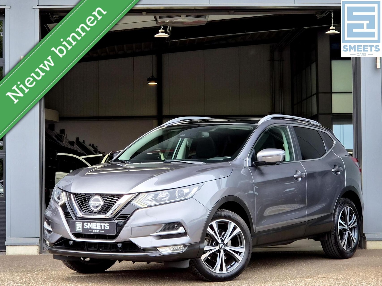 Nissan Qashqai - 1.3 DIG-T N-Connecta |Pano|Nav|360Cam|Trekh. - AutoWereld.nl