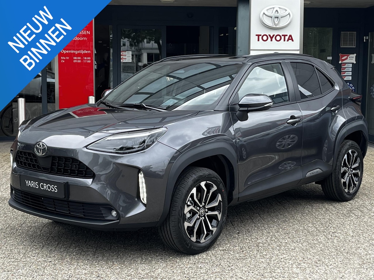 Toyota Yaris Cross - 1.5 Hybrid 115 Dynamic APPLE/ANDROID AD-CRUISE LM-VELGEN 17" CAMERA KEYLESS CLIMA STOEL/ST - AutoWereld.nl