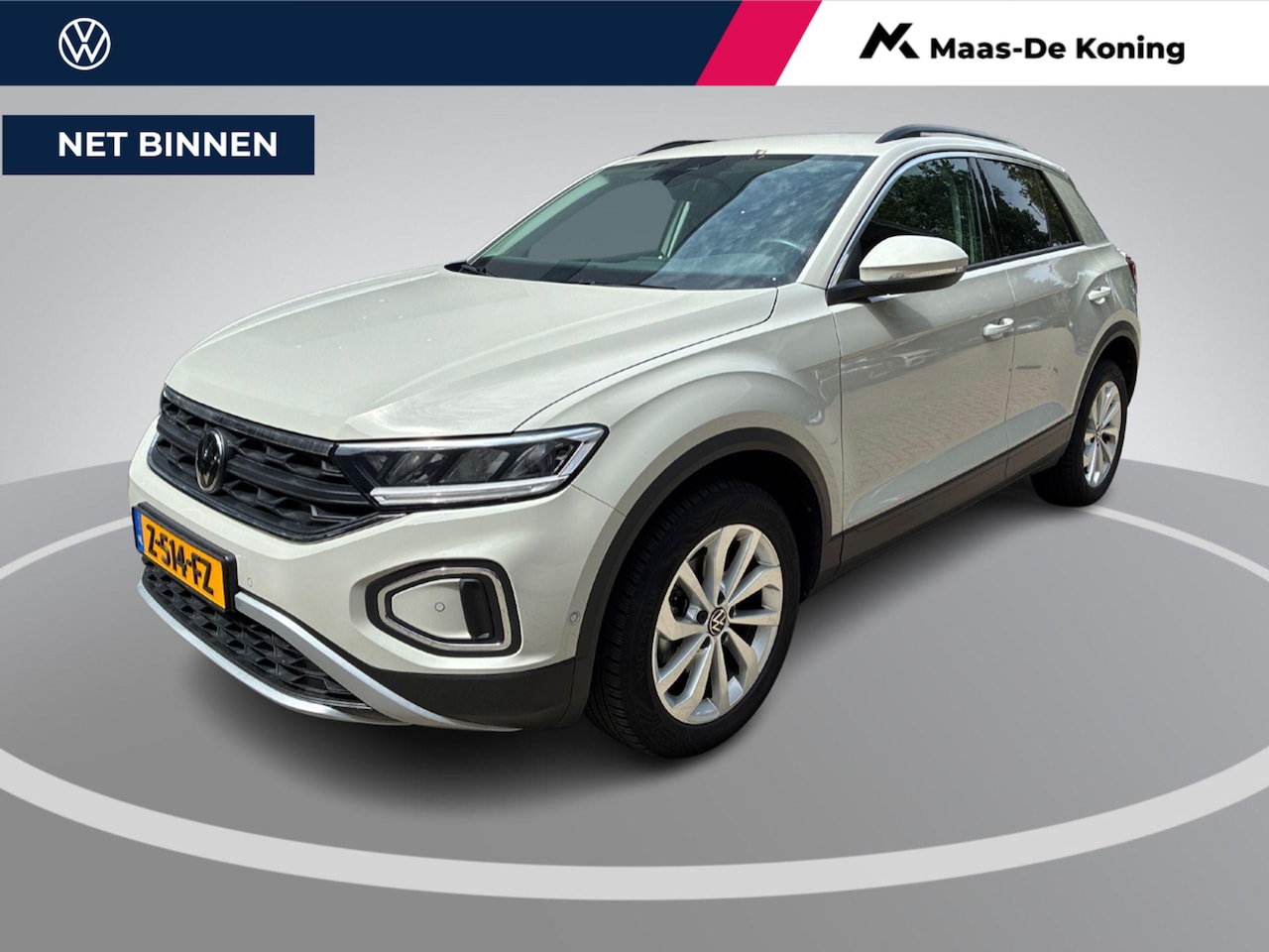 Volkswagen T-Roc - 1.0 TSI 110pk Life · Camera · Apple/Android Car Play · Parkeer assistent · ACC · Clima · D - AutoWereld.nl