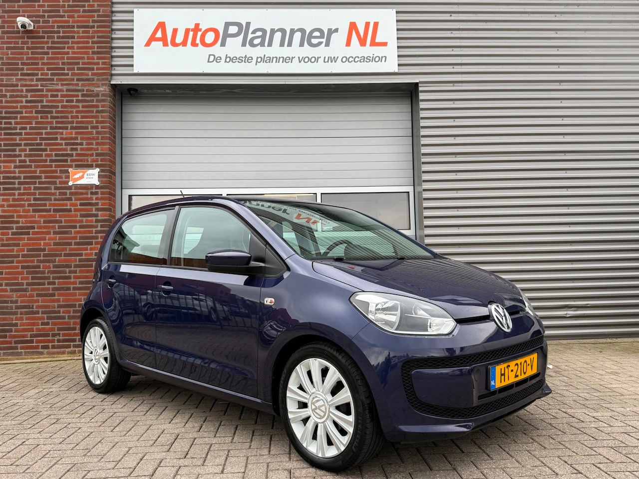 Volkswagen Up! - 1.0 move up! BlueMotion! 5-Deurs! Airco! - AutoWereld.nl