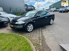 Renault Mégane coupé cabriolet - 2.0-16V Luxe AUTOMAAT NIEUW APK CABRIO