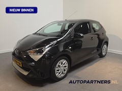 Toyota Aygo - 1.0 VVT-i x-play - Apple Carplay / Android Auto - Achteruitrijcamera