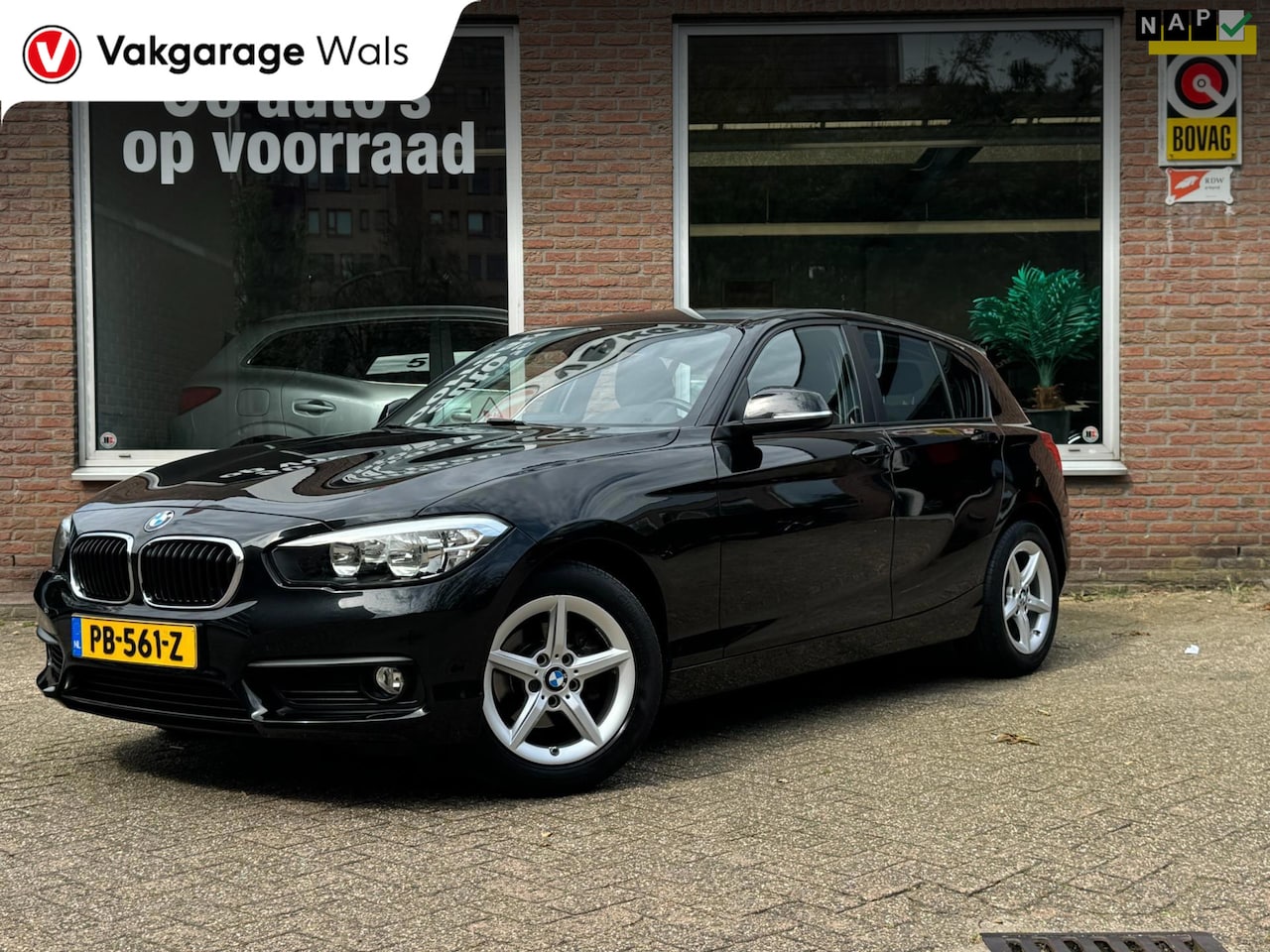 BMW 1-serie - 118i Corporate Lease | Navi | Automaat | Cruise | Velgen - AutoWereld.nl