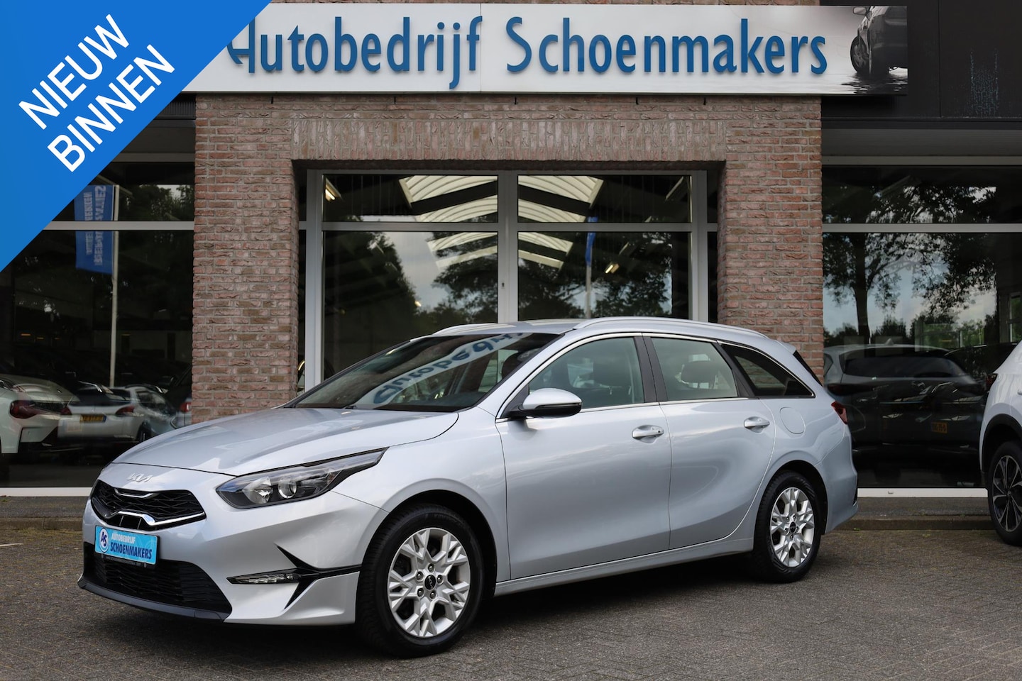 Kia Cee'd Sportswagon - Ceed 1.0 T-GDi DynamicLine CARPLAY CAMERA HALF-LEER CRUISE DRAADLOOS-LADEN DAB LANE-ASSIST - AutoWereld.nl