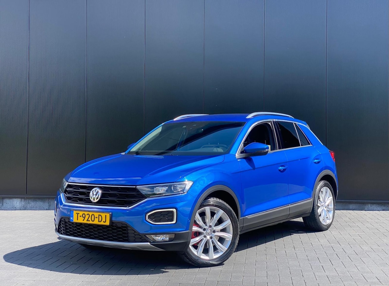 Volkswagen T-Roc - 1.5 TSI Sport Business R 1.5 TSI Sport Business R - AutoWereld.nl