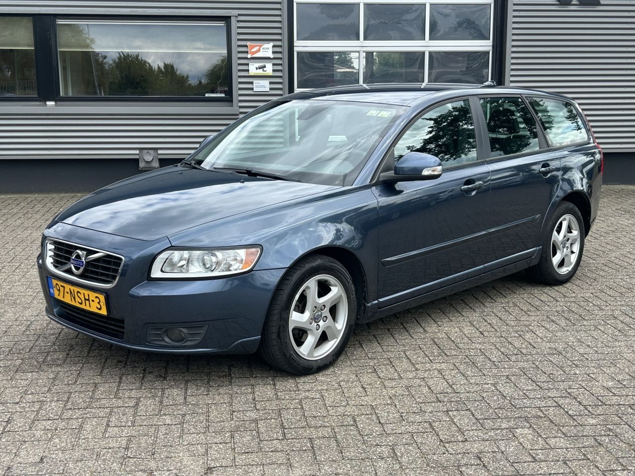 Volvo V50 - V-50 2.0 Sport - AutoWereld.nl