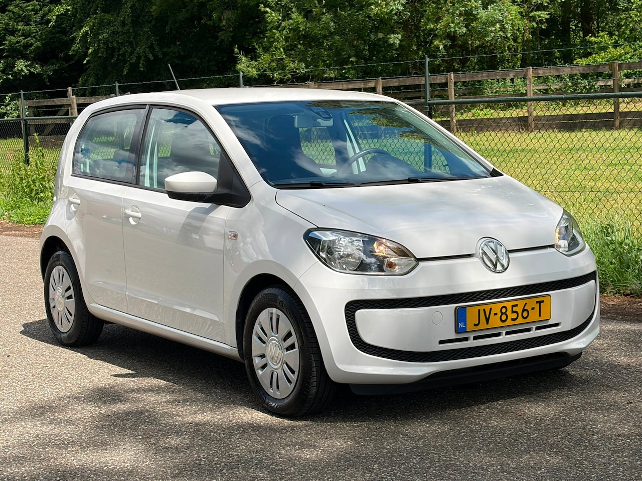 Volkswagen Up! - 1.0 move up! BlueMotion /Airco/5-deurs/ - AutoWereld.nl