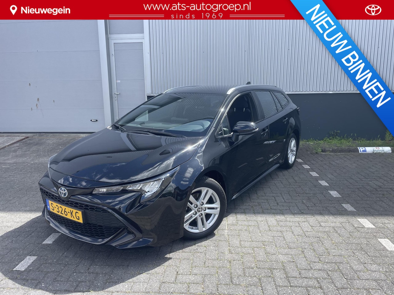Toyota Corolla Touring Sports - 1.8 Hybrid Active | Navigatie | all Seasson banden | org Nl en 1e eigenaar | - AutoWereld.nl