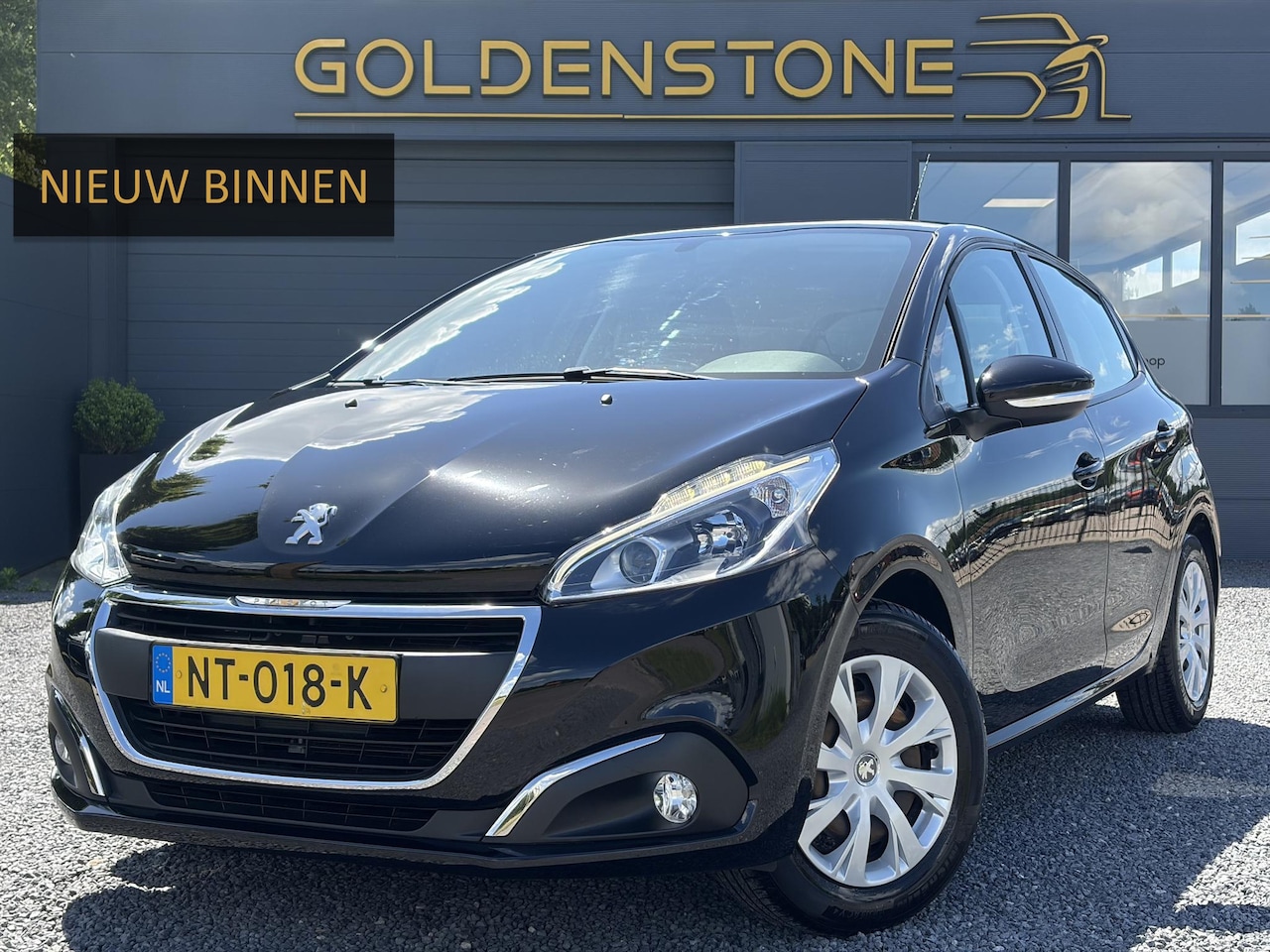 Peugeot 208 - 1.2 PureTech Blue Lion 2e Eigenaar,Apple Carplay/Android Auto,D-riem vv in 2023,Dealer Ond - AutoWereld.nl