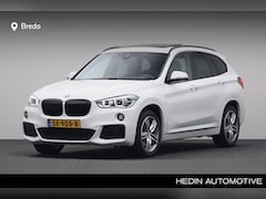 BMW X1 - sDrive20i High Executive | M-Sport | Head-Up Display | Parkeerassistent | Achterklepbedien