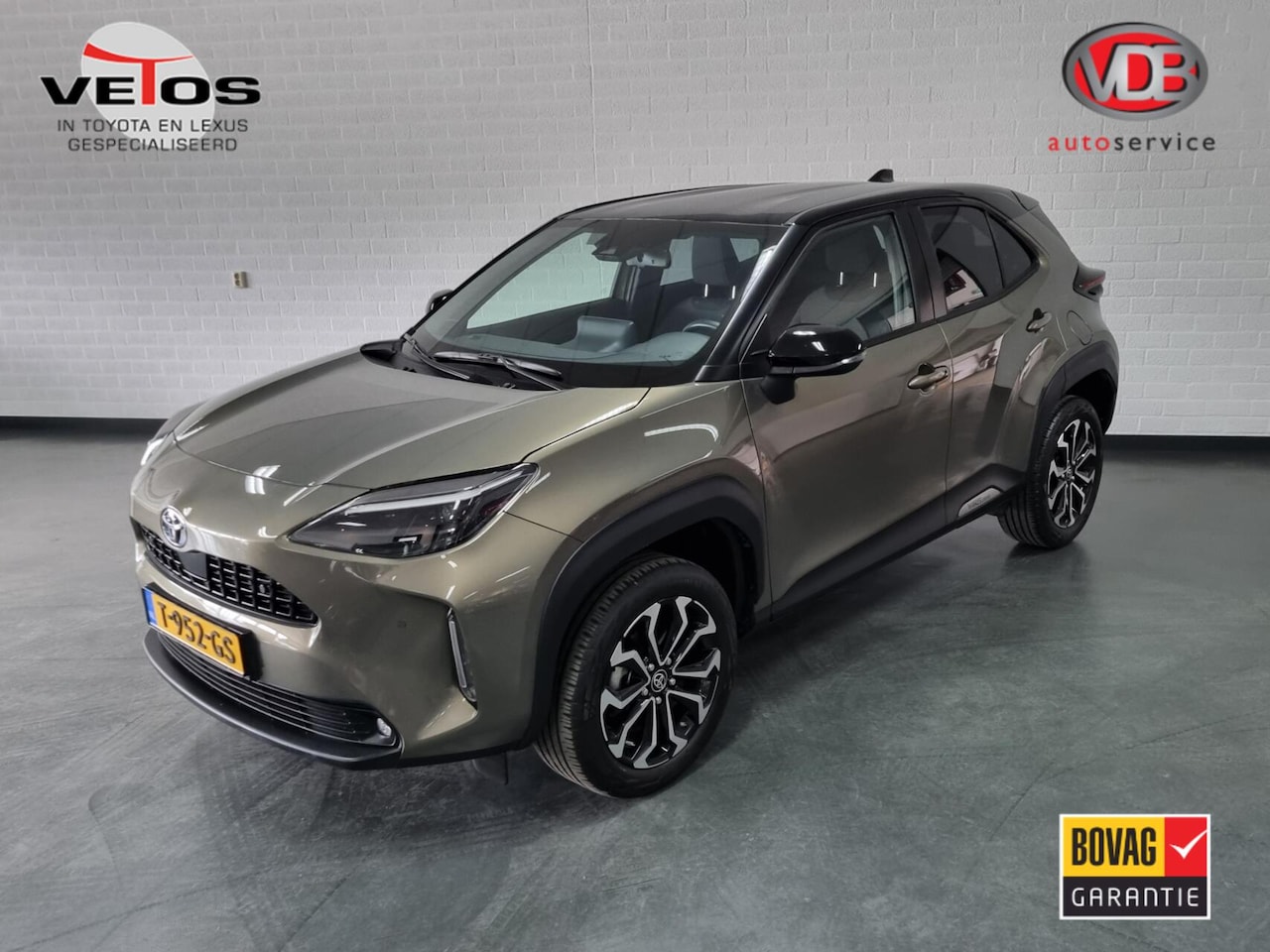 Toyota Yaris Cross - 1.5 Hybrid Bi-Tone / PDC / BSM - AutoWereld.nl