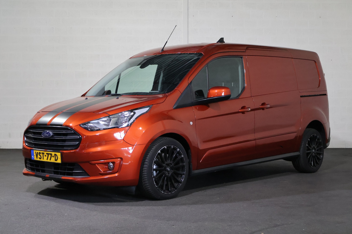 Ford Transit Connect - 1.5 EcoBlue L2 Limited Automaat - AutoWereld.nl