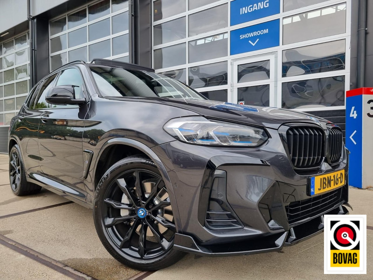 BMW X3 - xDrive30e High Executive M Sport / Laser / Panoramadak / Head up / 20" / Trekhaak / HiFi - AutoWereld.nl