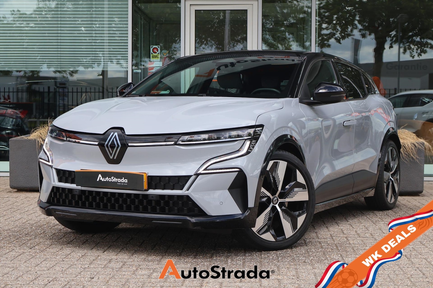 Renault Mégane E-Tech - EV60 220pk Optimum Techno SoH 93% | Camera | Navi | Stoelverwarming | Trekhaak | ACC | Dod - AutoWereld.nl