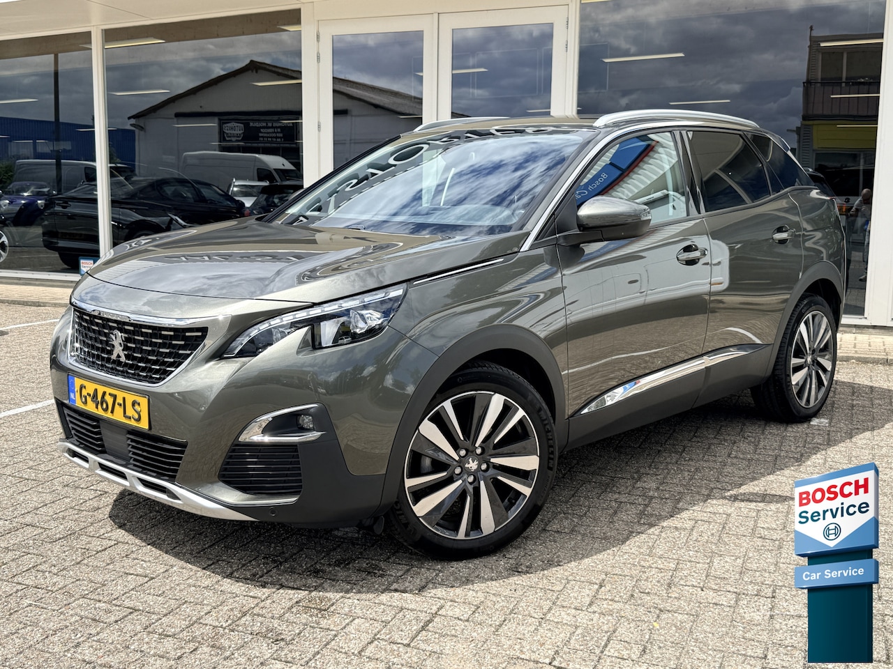 Peugeot 3008 - 1.2 PureTech Allure | Trekhaak | LED | Elekt. Sportstoelen | Apple/Android | Stoelverwarmi - AutoWereld.nl