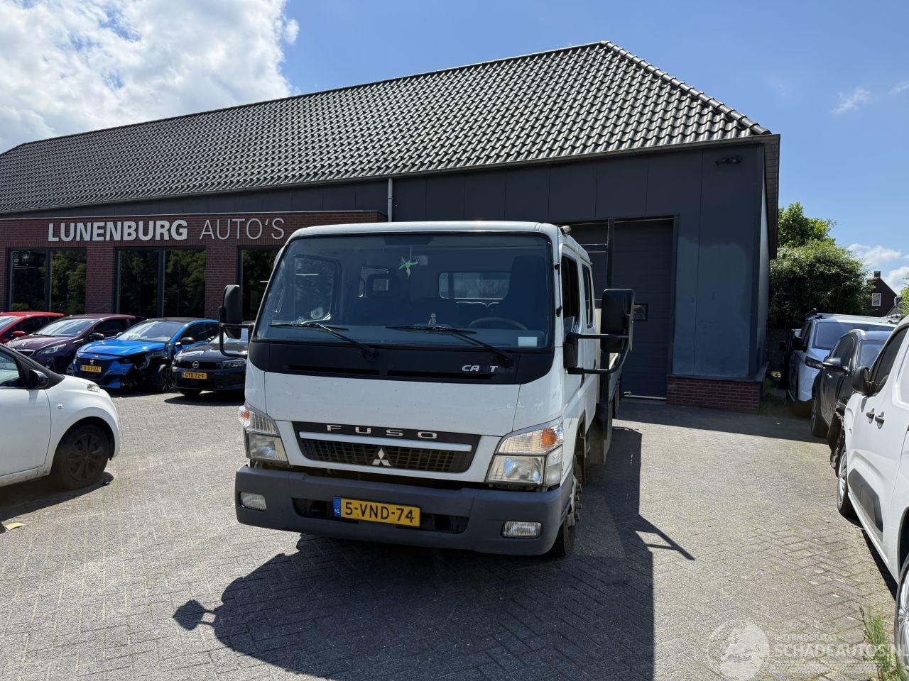 Mitsubishi Canter - 6C15 3.0 DI 385 DC EXTRA LANG - AutoWereld.nl