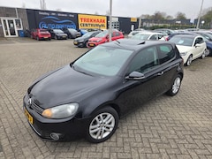 Volkswagen Golf - 1.2 TSI Highline BlueMotion