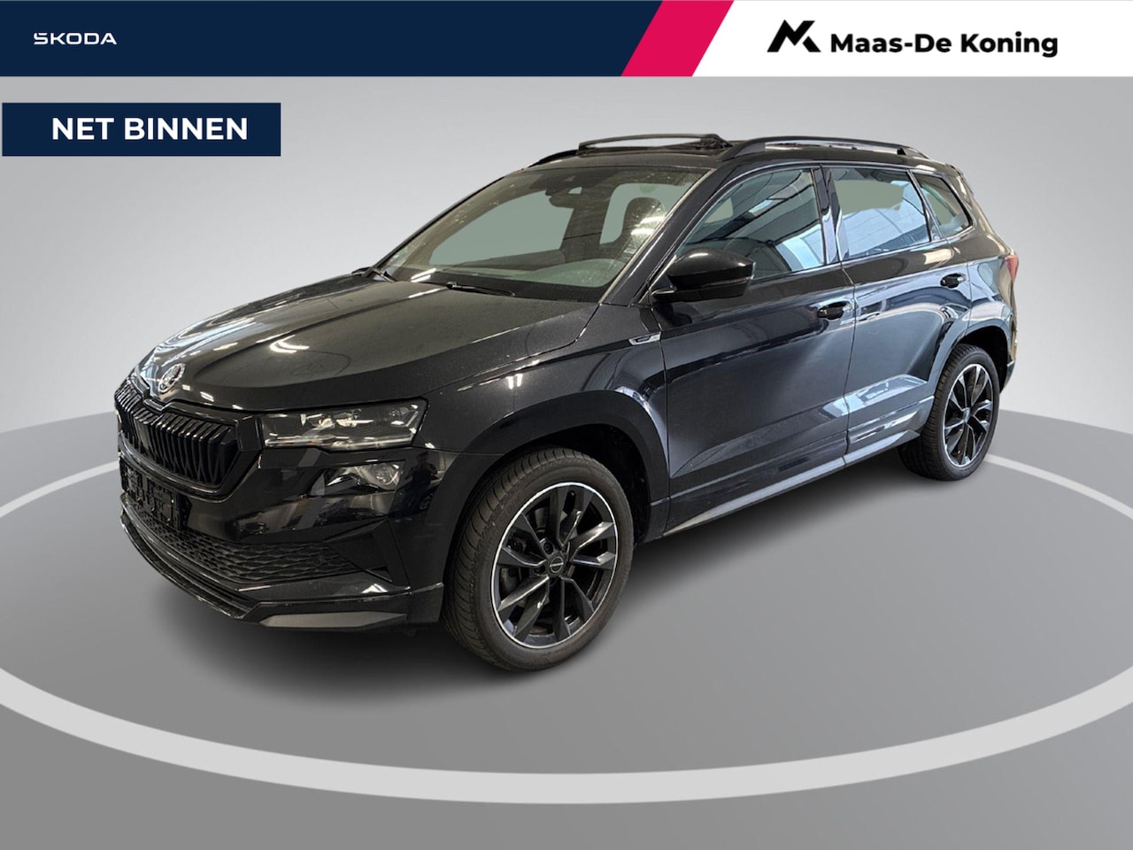 Skoda Karoq - 1.5 TSI 150pk DSG ACT Sportline Business · Panoramadak · Camera · Keyless · Matrix LED · A - AutoWereld.nl