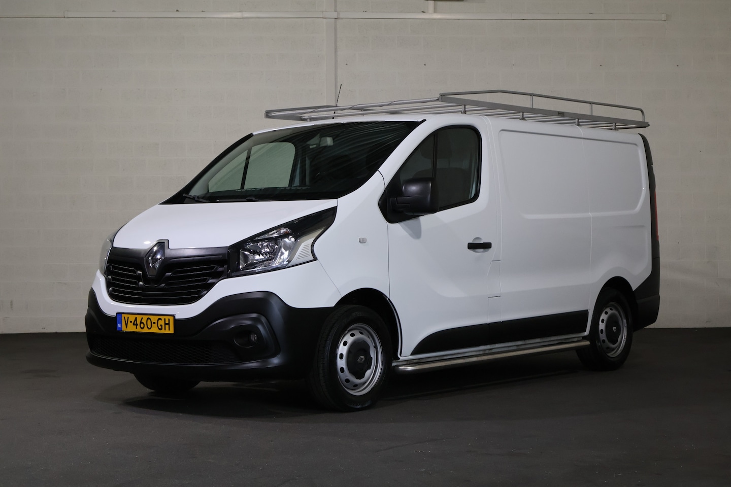 Renault Trafic - 1.6 dCi Airco Inrichting Imperiaal Sidebars - AutoWereld.nl