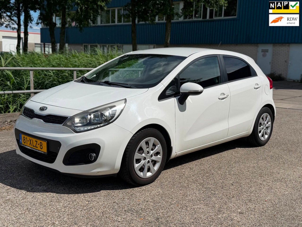 Kia Rio - 1.2 CVVT Super Pack 5DRS Clima! PDC! LED! Keyless 1 jaar APK! - AutoWereld.nl