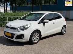 Kia Rio - 1.2 CVVT Super Pack 5DRS Clima PDC LED Keyless 1 jaar APK