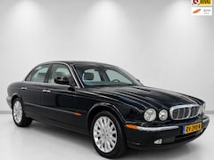 Jaguar XJ - 4.2 V8 Executive, navigatie, lichtmetaal, leder, airco, automaat, pdc, apk, cruise control