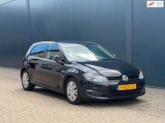 Volkswagen Golf - 1.6 TDI Navi | PDV V+A | NW APK |