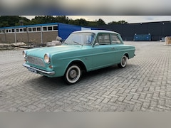 Ford Taunus - 12M II V4 P4