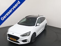 Ford Focus Wagon - 1.0 155PK Hybrid ST Line X Business | Panorama | Adapt.LED | Winter Pack | Adapt. cruise |