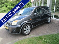 Ford Fusion - 1.6-16V Futura