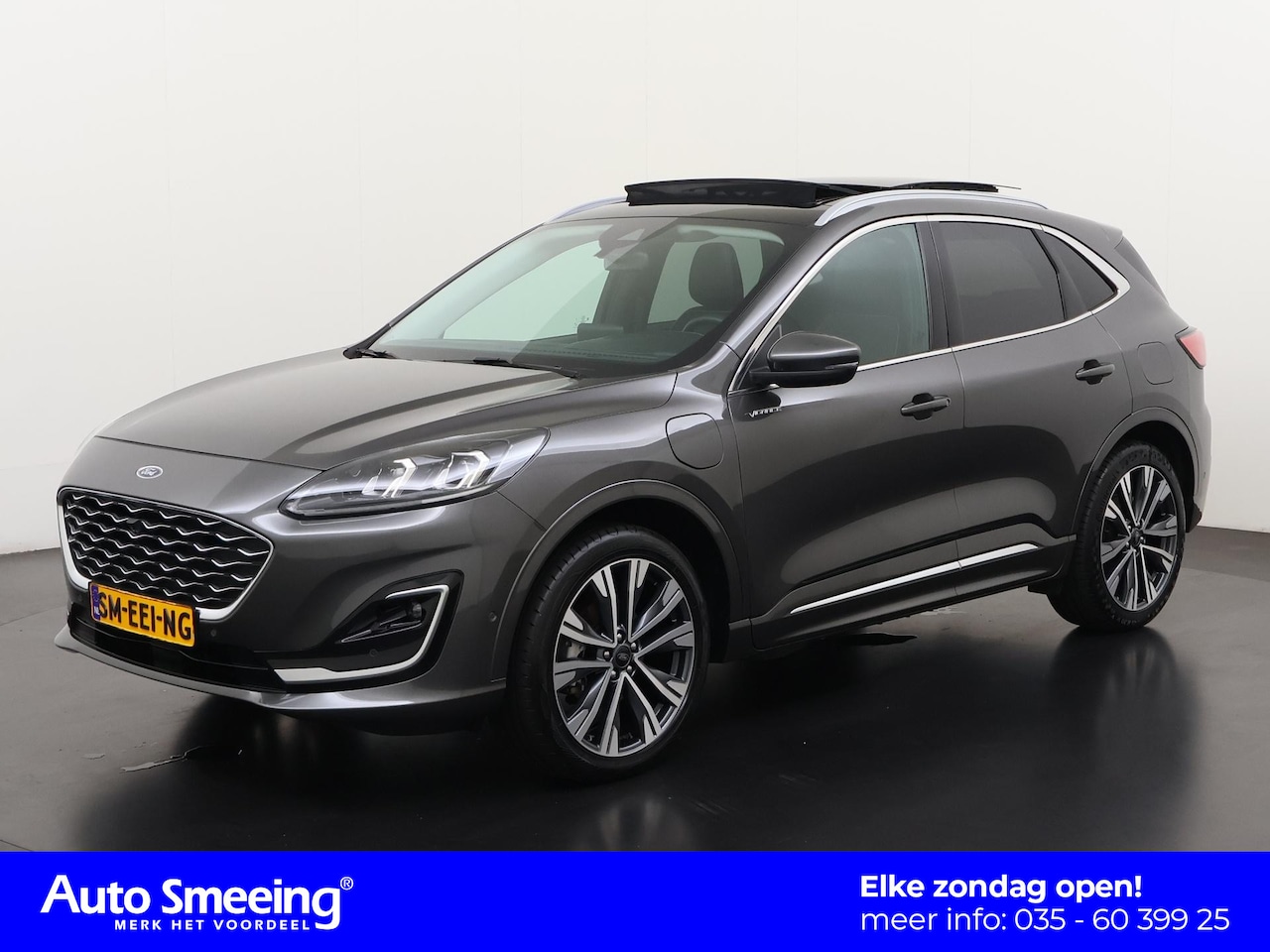 Ford Kuga - 2.5 PHEV Vignale | Panoramadak | Head Up | Zondag Open! - AutoWereld.nl