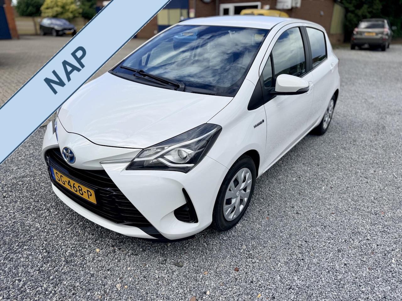 Toyota Yaris - 1.5 Hybrid Aspiration |100pk | 5 deurs | Automaat | Climate Control - AutoWereld.nl