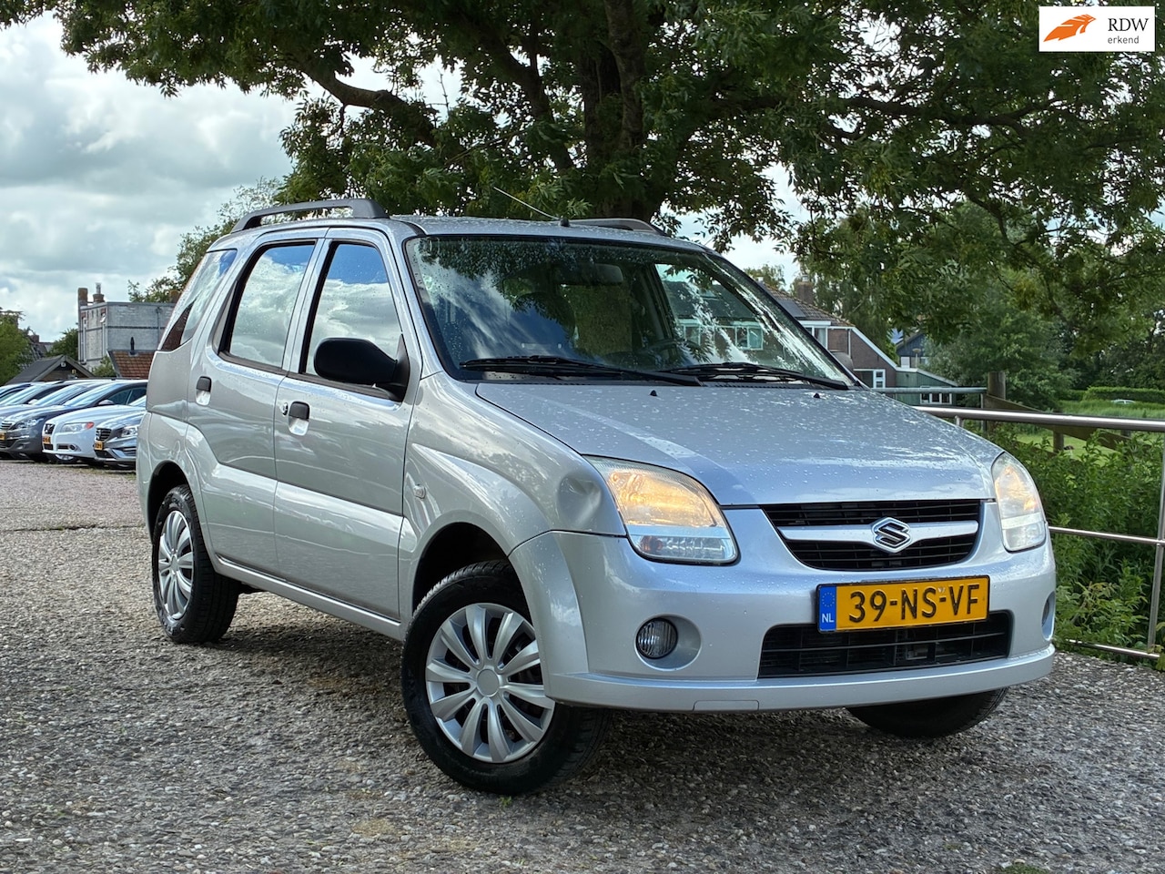 Suzuki Ignis - 1.3-16V GLS | Nieuwe apk + 5-Drs Nu € 1.250,-!!! - AutoWereld.nl