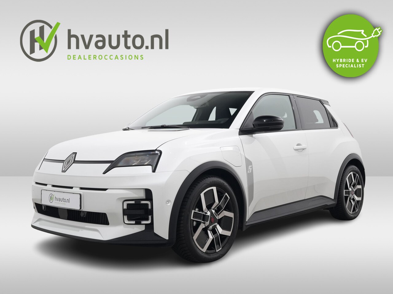 Renault 5 - URBAN RANGE TECHNO 40 KWH 3-FASE | Pack Advanced Driving Assist | Pack Winter - AutoWereld.nl
