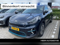 Kia e-Niro - ExecutiveLine 64 kWh | SOH 100% | Warmtepomp | 3-Fase | Open dak | Stoelgeheugen/-verwarmi
