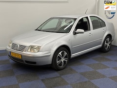Volkswagen Bora - 1.6-16V Comfortline / KLIMAT-AIRCO / NAP / NIEUWE APK