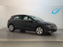 Volkswagen Golf - 1.5 TSI Style LED Alcantara Stoelverwarming Camera Sfeerverlichting