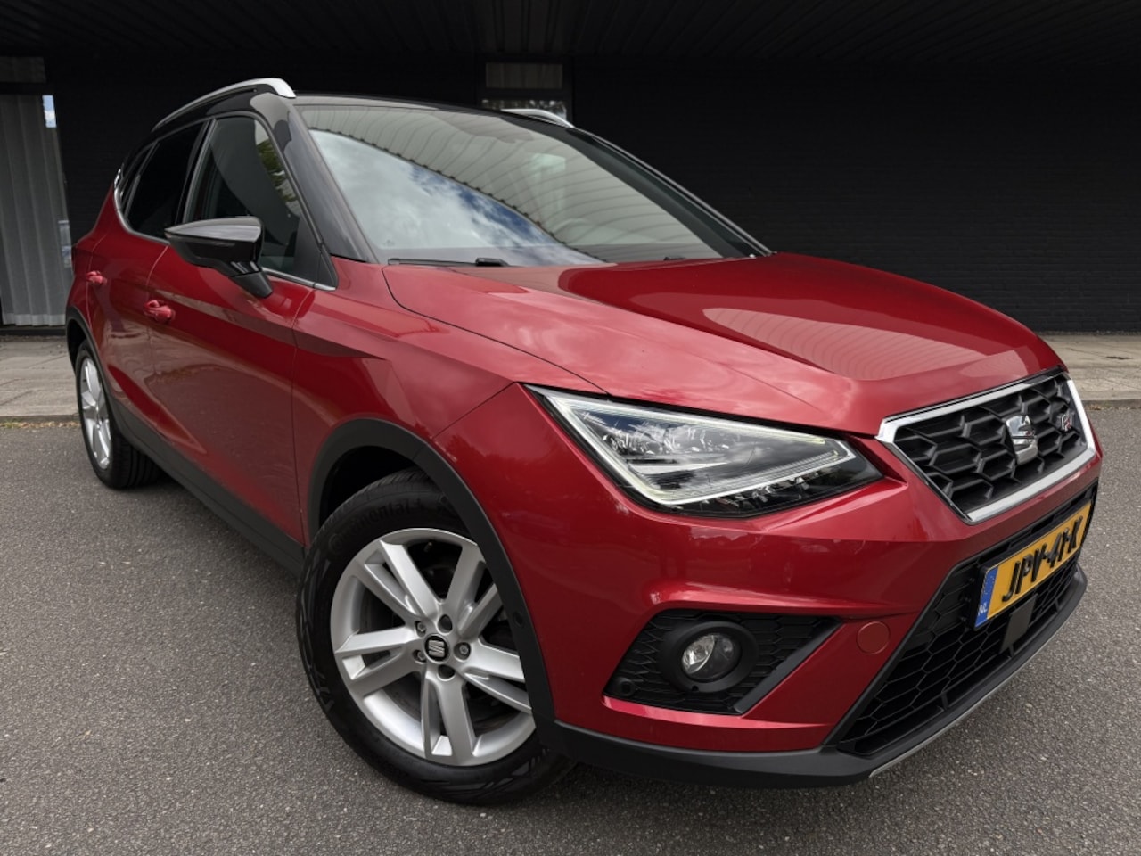 SEAT Arona - 1.0 TSI FR // Led // Beats audio // Ambiance verlichting // - AutoWereld.nl