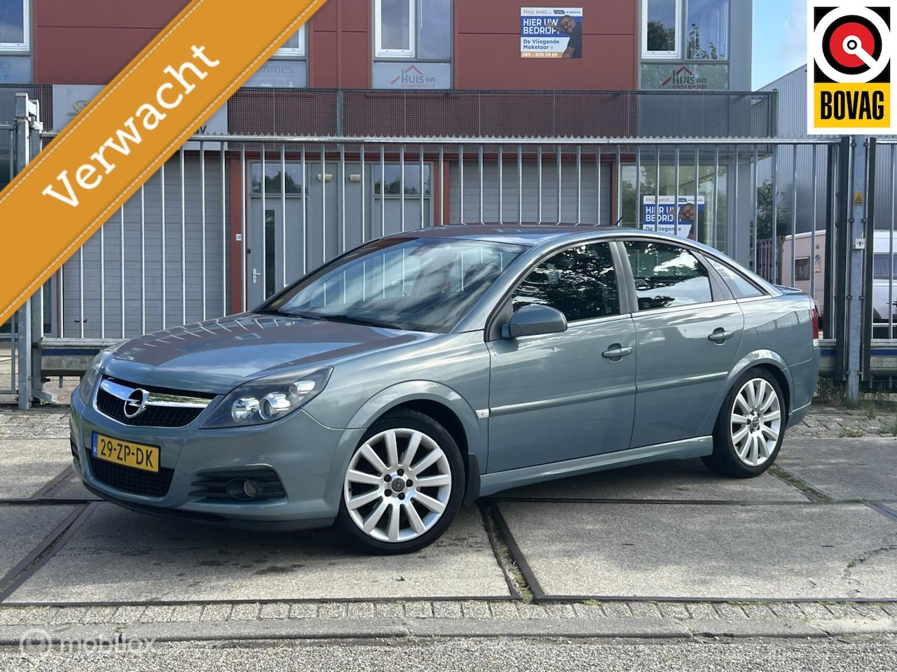 Opel Vectra GTS - 2.2-16V Sport | Trekhaak | Airco | Lage KM! - AutoWereld.nl
