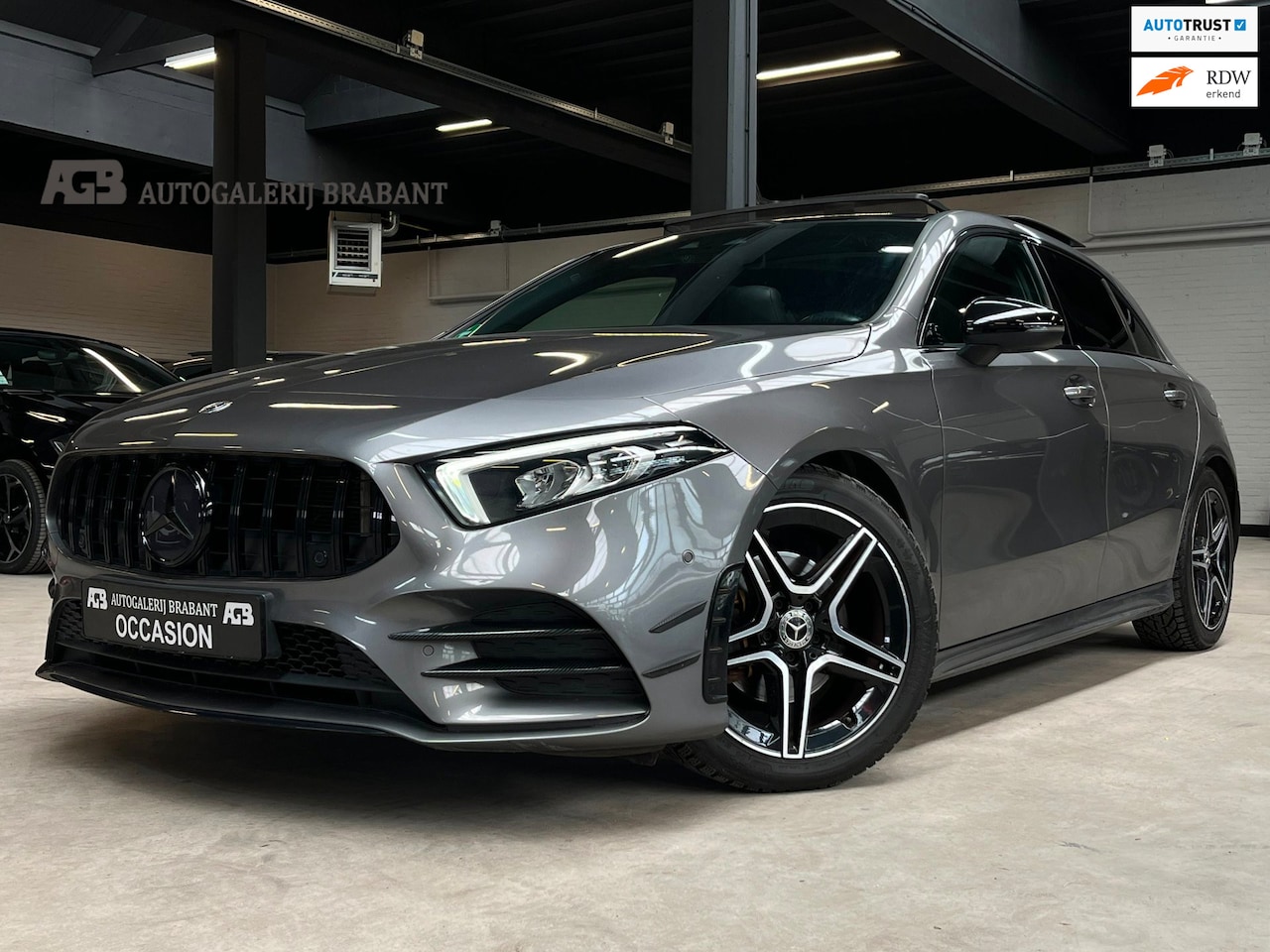 Mercedes-Benz A-klasse - 180 Business Solution AMG 180 Business Solution AMG Pano / - AutoWereld.nl