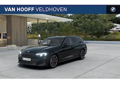 BMW 3-serie Touring - 330e M Sport Automaat / Trekhaak / Panoramadak / Sportstoelen / Comfort Access / Adaptieve