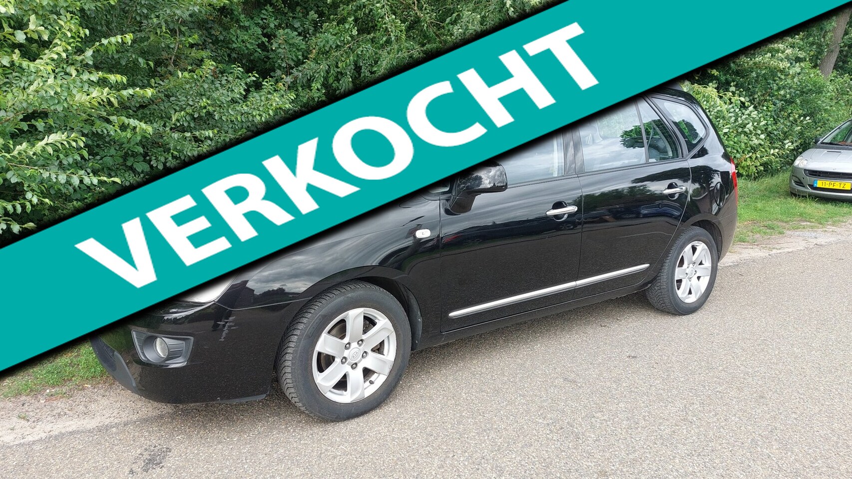 Kia Carens - 2.0 CVVT X-ecutive 2.0 CVVT X-ecutive - AutoWereld.nl