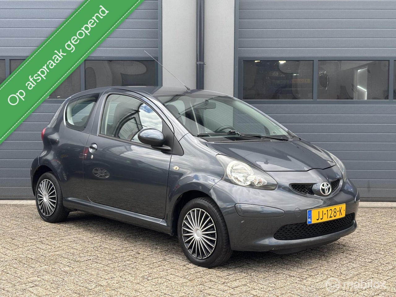 Toyota Aygo - 1.0-12V Sport Navi Uitvoering // 82>dkm - AutoWereld.nl