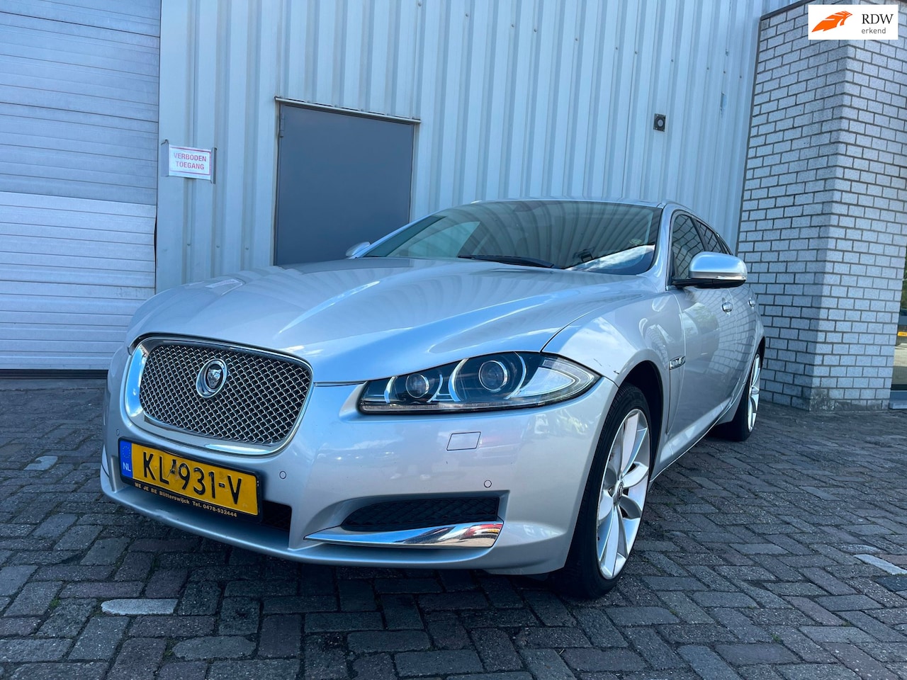 Jaguar XF Sportbrake - 2.2D S Premium Business Edition MOTOR SCHADE!! - AutoWereld.nl