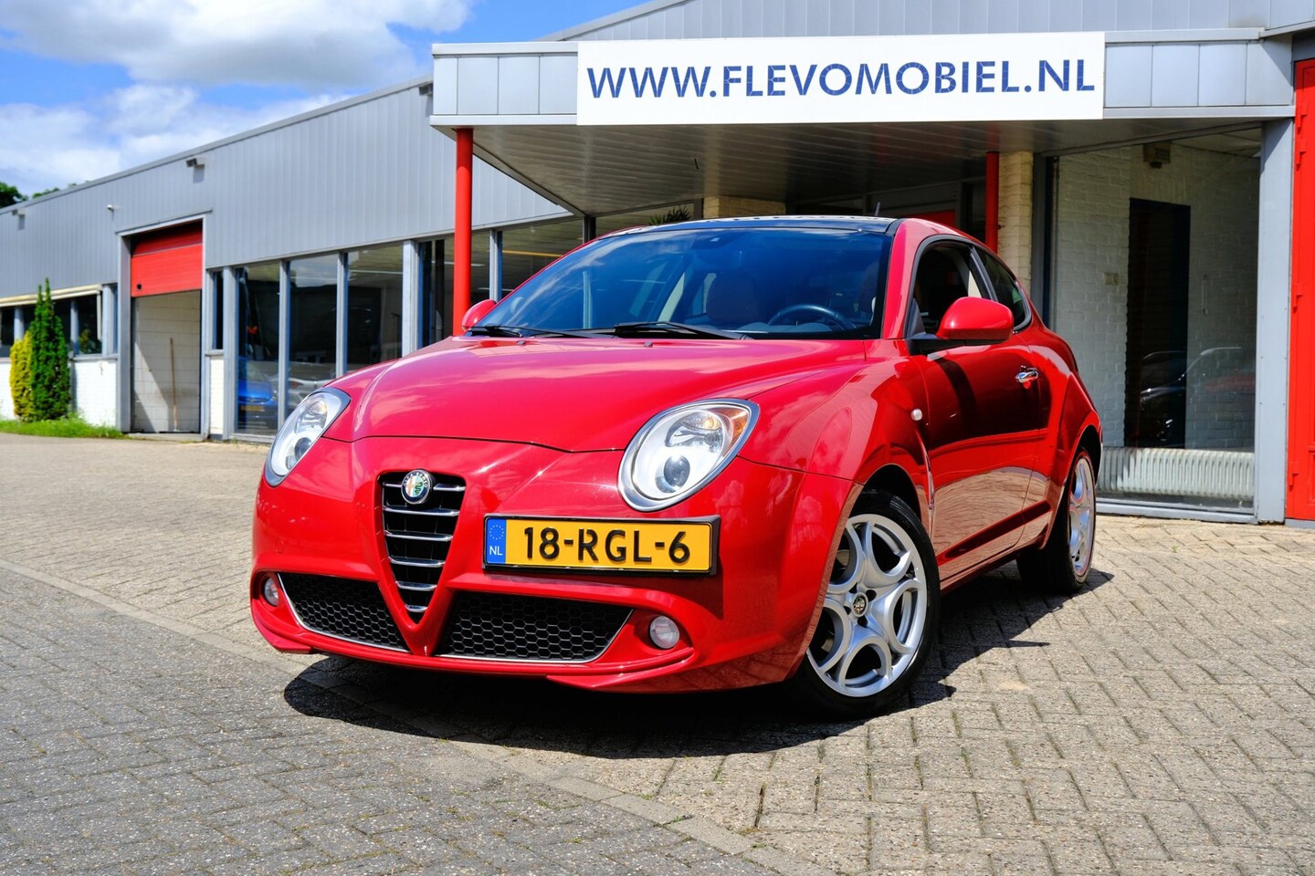 Alfa Romeo MiTo - 1.3 JTDm ECO Essential Pano|Leder|Clima|LMV - AutoWereld.nl