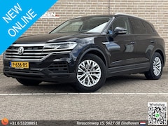 Volkswagen Touareg - 3.0 TDI R-Line | Leder | Climate | Cruise | Navi | Camera | Stoelverwarming |