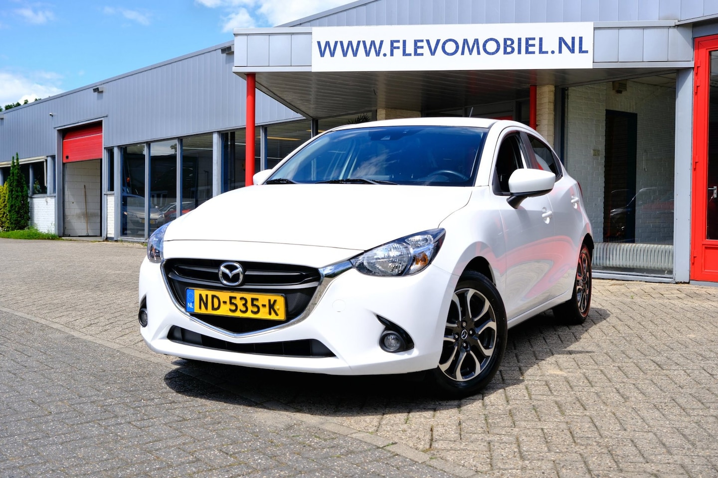 Mazda 2 - 1.5 Skyactiv-G GT-M Line 5-drs Navi|Clima|LMV|Lanewarn|Stoelverw. - AutoWereld.nl